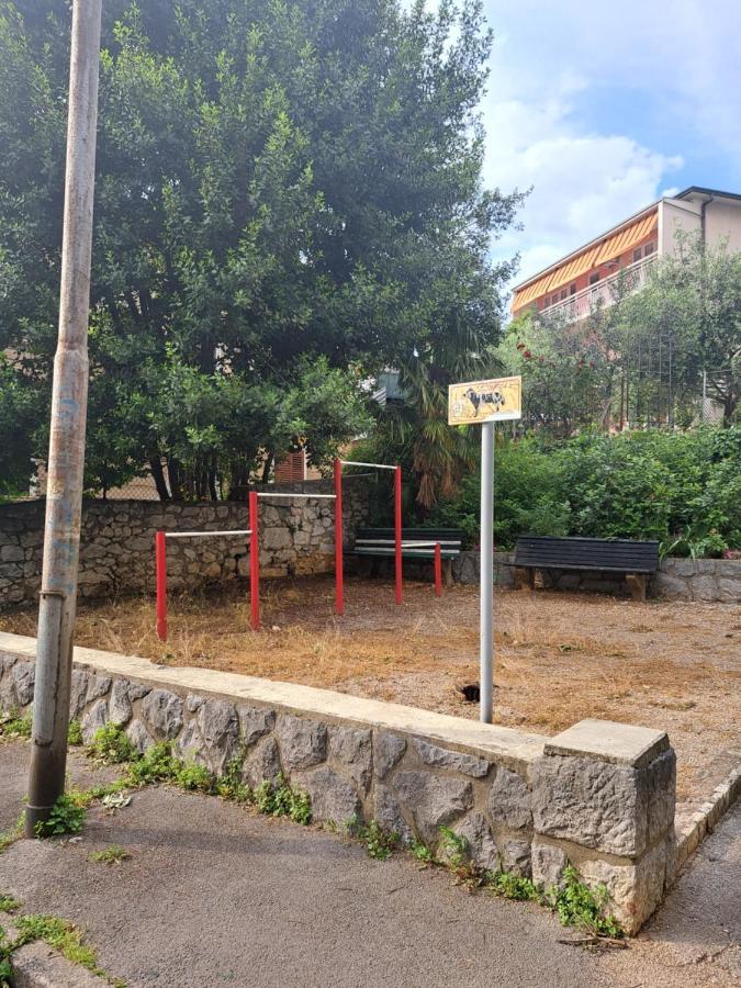 Appartement Belvia à Rijeka Extérieur photo
